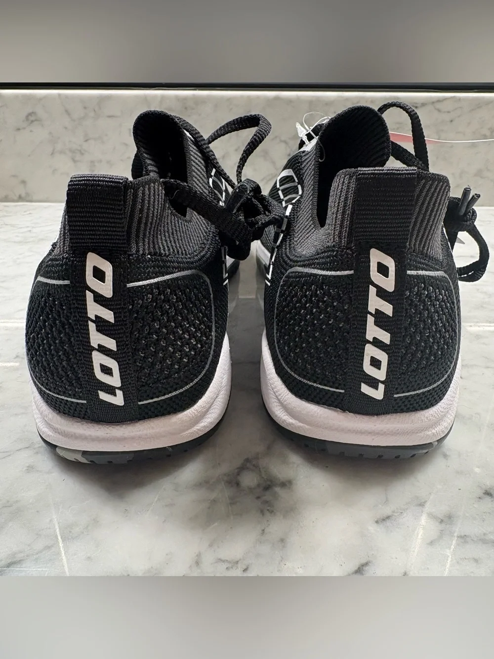 Lotto Men's Black Athletic Sneakers - Lightweight Performance Trainers
